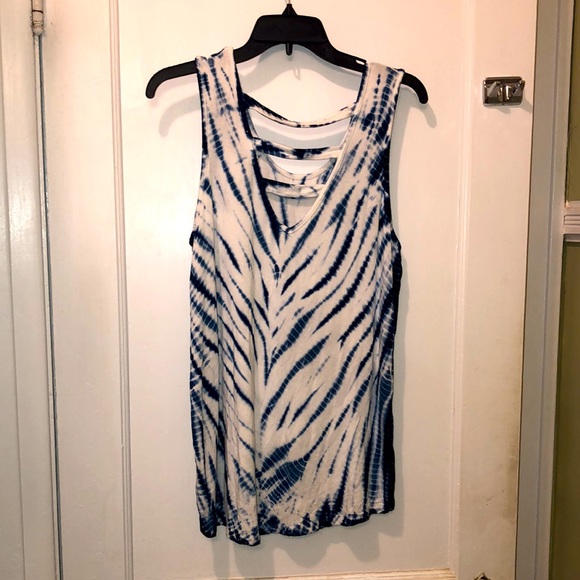 Olive+Oak Top size Medium - Picture 2 of 3